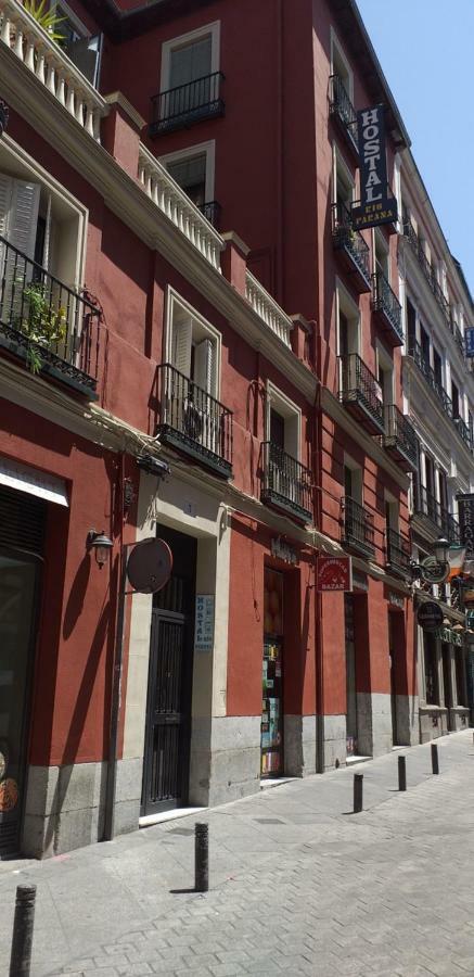 Hostal Rio Parana Madrid Ngoại thất bức ảnh